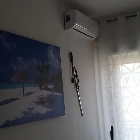 Sebastian House Διαμέρισμα *