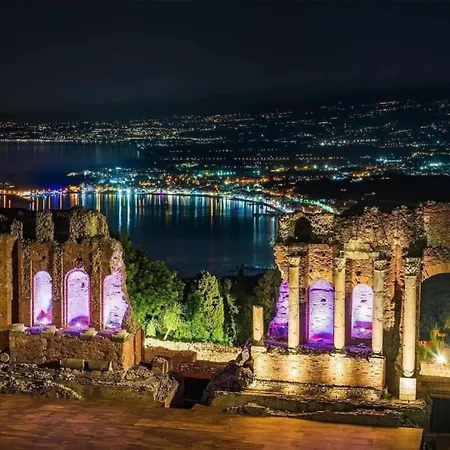 Sebastian House Lägenhet Giardini Naxos