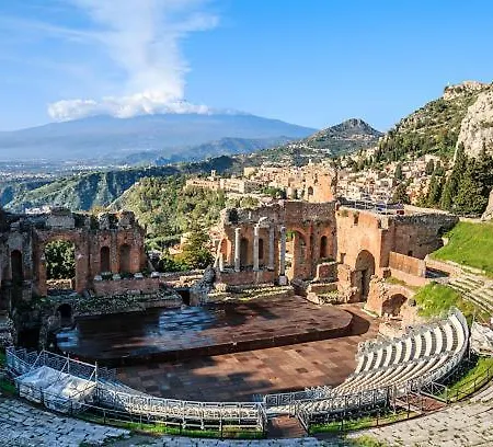 Sebastian House * גיארדיני נאקסוס