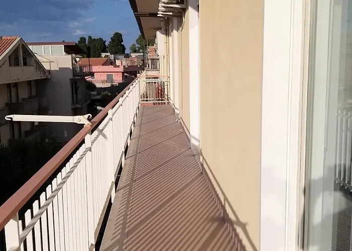 Sebastian House Apartman Giardini Naxos